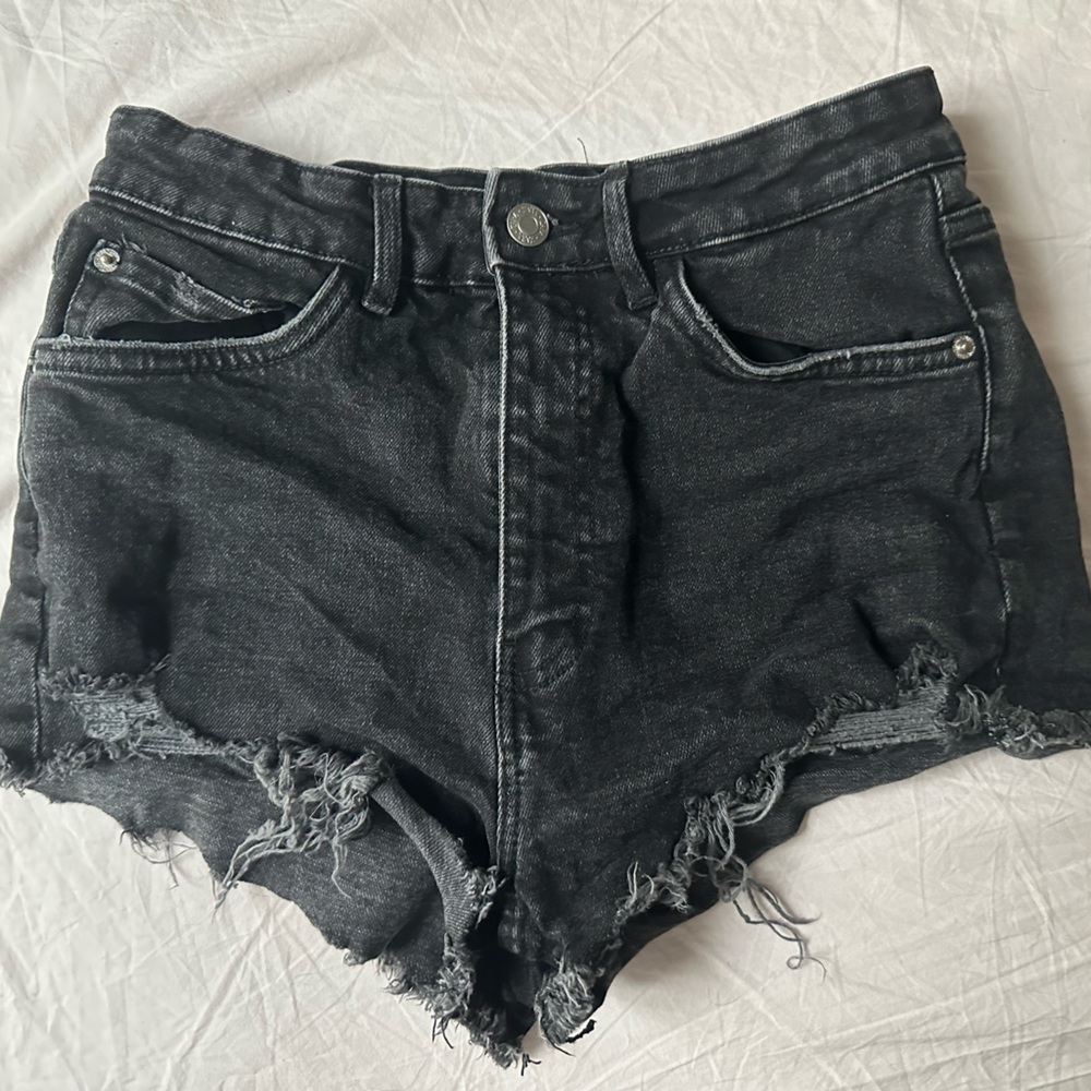 Zara black denim shorts size 6